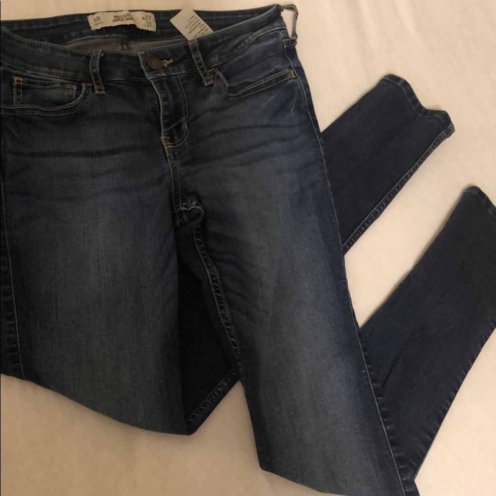 Hollister Super Skinny Jeans